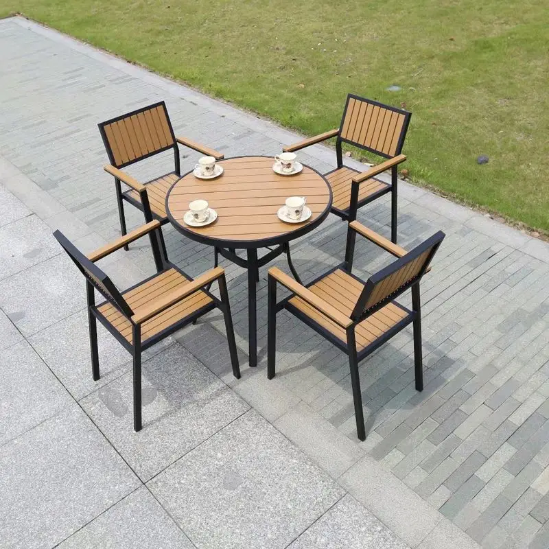 

Высококачественный обеденный набор из пластика и древесины, подходящий для двора/сада/открытого балкона/отдыха на природе и отдыха на открытом воздухе.