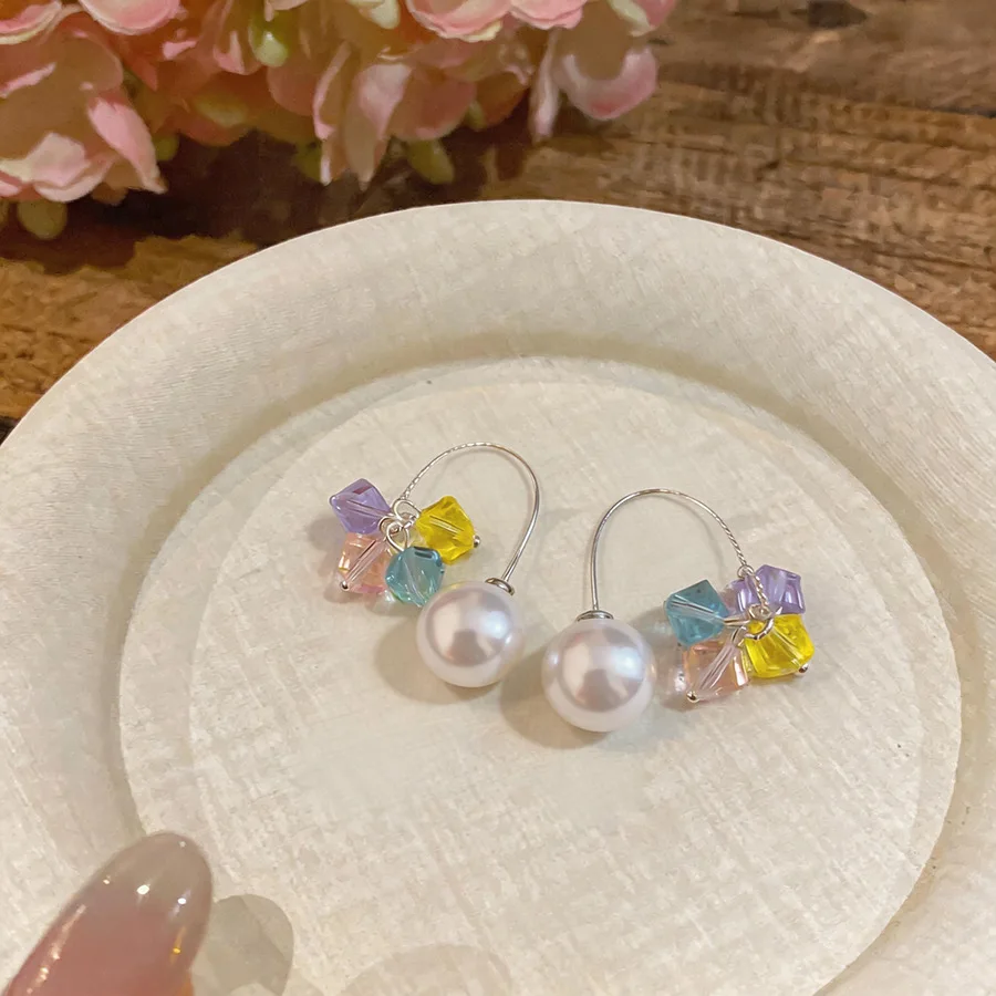 Sweet Color Glass Beads Dangle Earrings Reversible Imitation Pearl Wire Hook Drop Earrings Women Dainty Dating Party Jewelry K