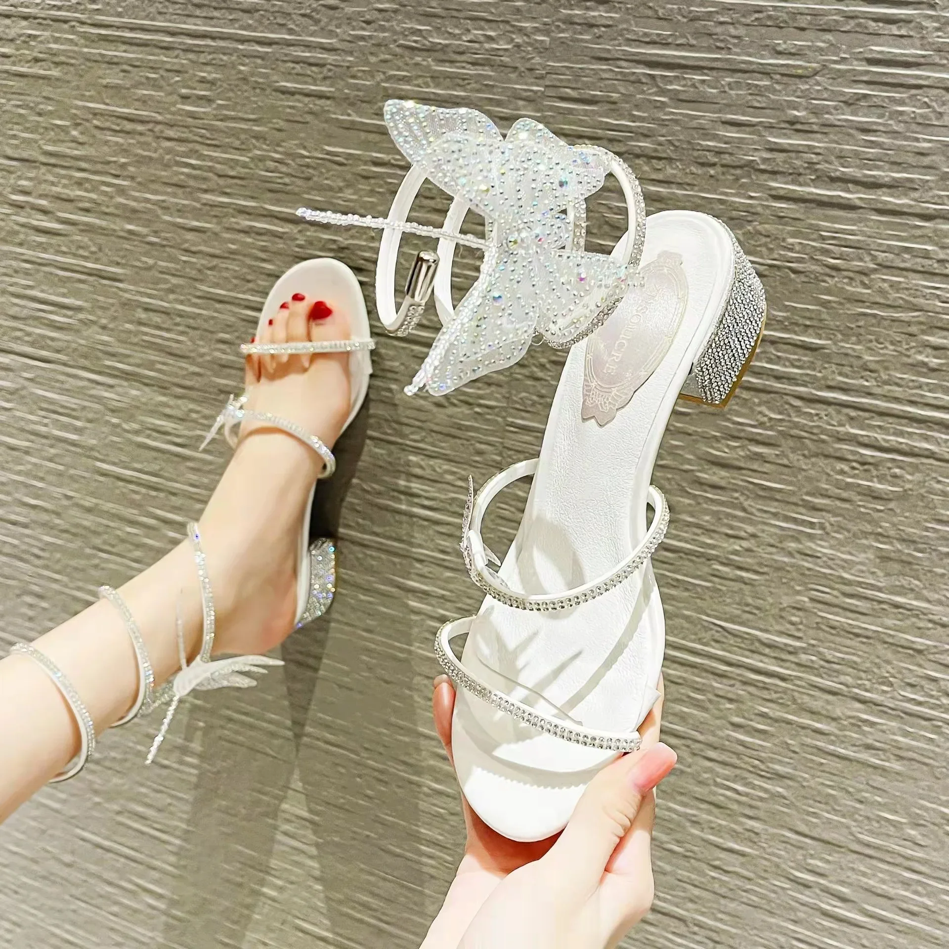 Xibeilove-Sandalias de tacón medio con diamantes de imitación para mujer, zapatos de boda de lujo, con diseño de mariposa, para banquete, verano,