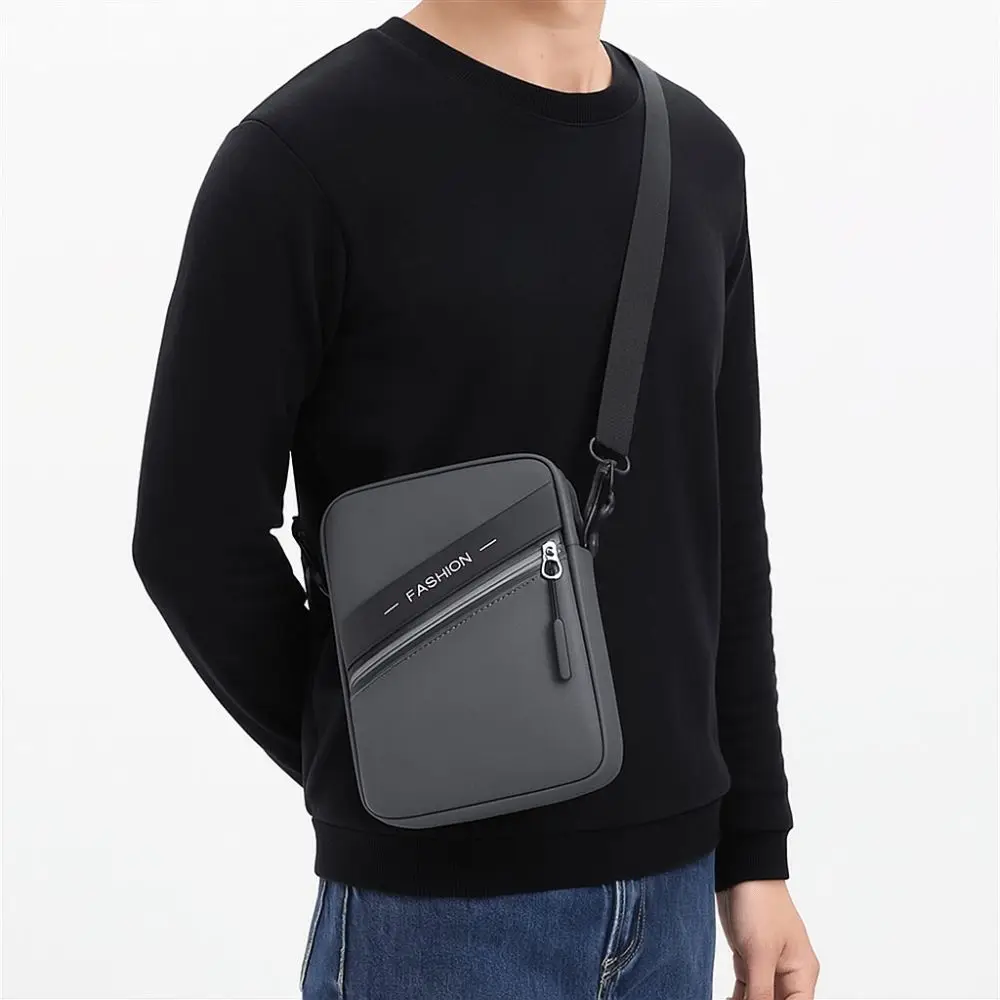 

Casual Single Shoulder Men's Shoulder Bag Large Capacity PU Man Messenger Bag Multi-Pockets Zipper Male Crossbody Bag Camping