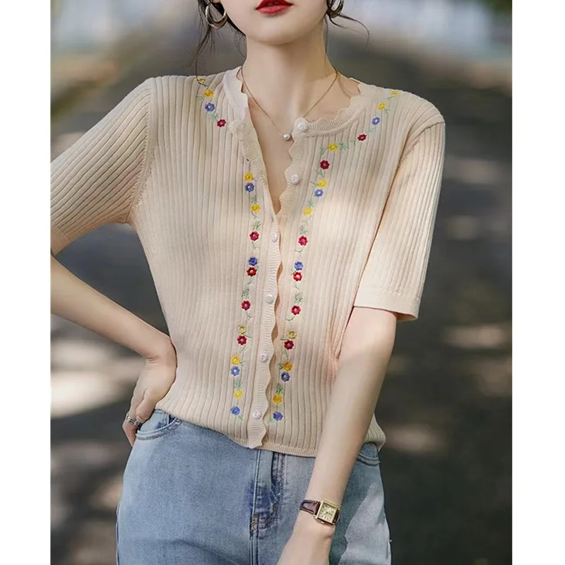 French elegant cardigan short-sleeved women\'s embroidered T-shirt with wavy round collar thin temperament loose ice top