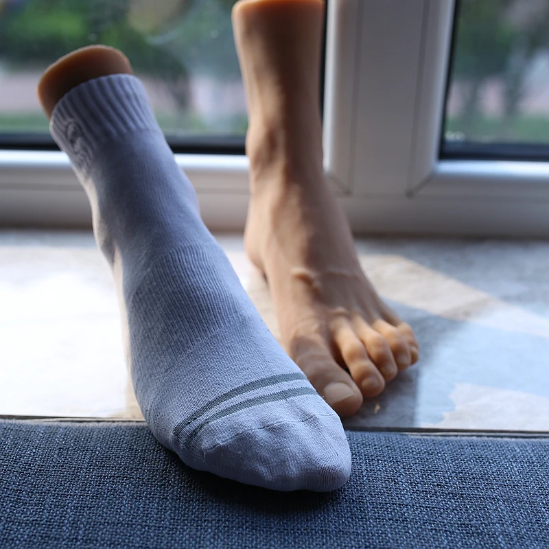 Handsome Realistic Male Foot Model Silicone Artificial Feet for Shoes Sock Display Photography Props Fake Nail Practice W40