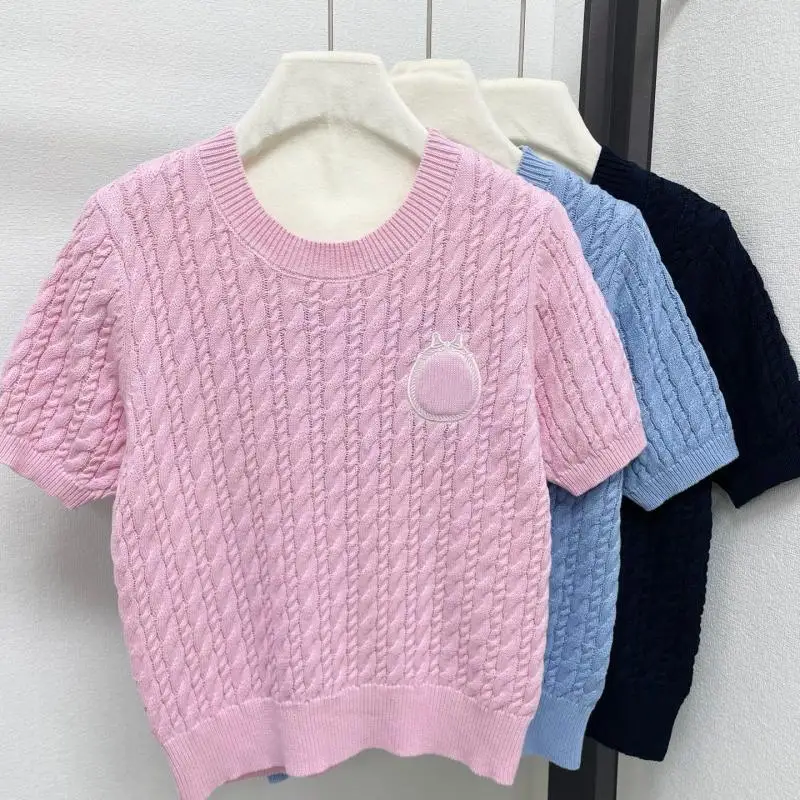 

26 Years Early Spring New Twist Knitted Short Sleeve Beautiful Slim Small Shirt Milk Gentle Style Top