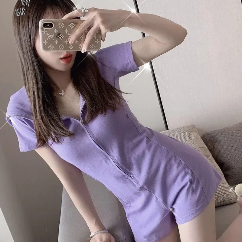 

Женская новинка 2025, летняя одежда, высокий модный комбинезон, тонкий боди с широкими штанинами, цельный наряд на молнии, байкерские шорты для женщин