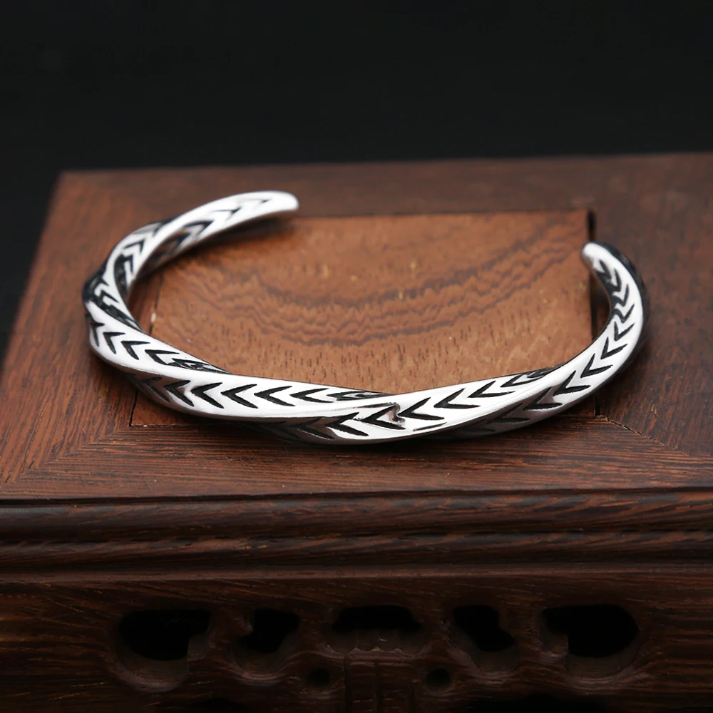 New Vintage 316L Stainless Steel Mobius Bracelet For Men Women Punk Hip Hop Opening Bangles Fashion Party Jewelry Dropshipping