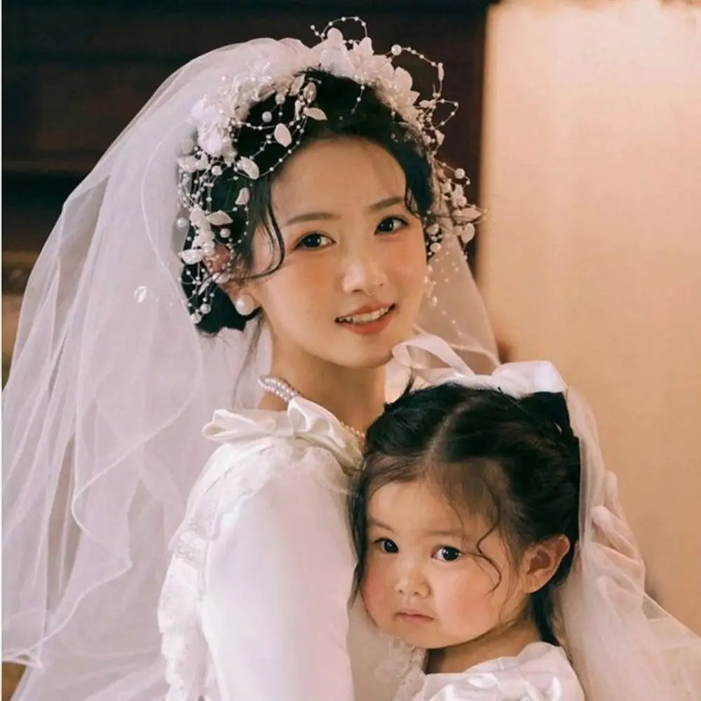 

Свадебный головной убор в французском стиле: Элегантная кружевная повязка на голову для невесты, украшение для волос для фотосессий, цветочный дизайн