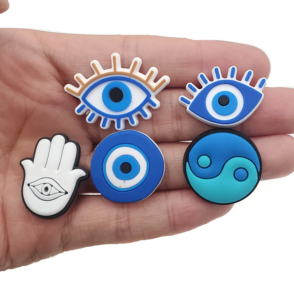 

1Pcs Cartoon Eye Shoe Charms DIY Hands Sandals Accessories Decorate Buckle Unisex kids Girls X-mas Gifts