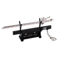 Anime Attack on Titan Art Sword Model portachiavi Shingeki no Kyojin Wings of Liberty ciondolo portachiavi fan gioielli da collezione