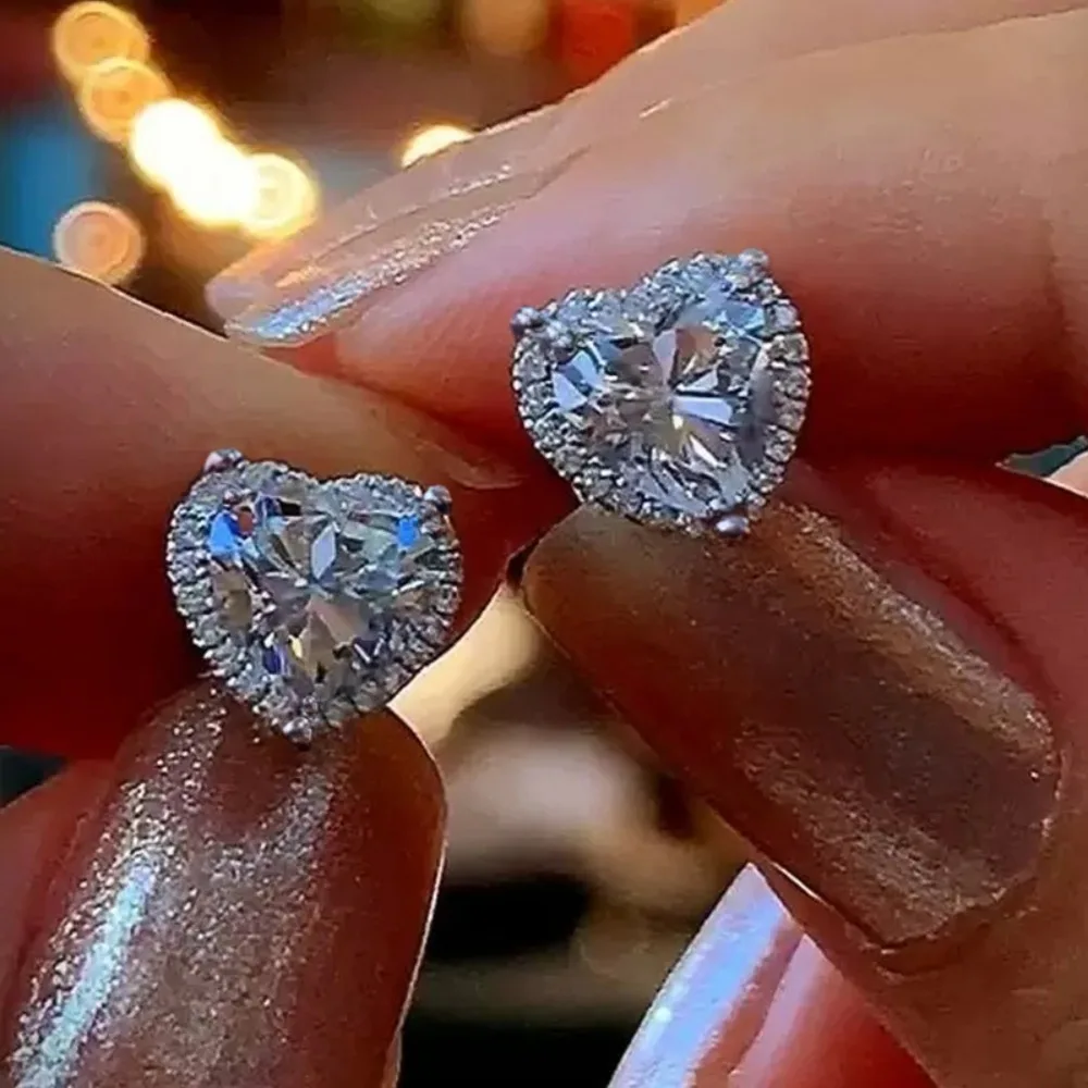 Sweet Luxury Heart Shape Halo 5A Zircon Stud Earrings for Women Exquisite Romantic Bride Wedding Valentine's Day Gift Jewelry