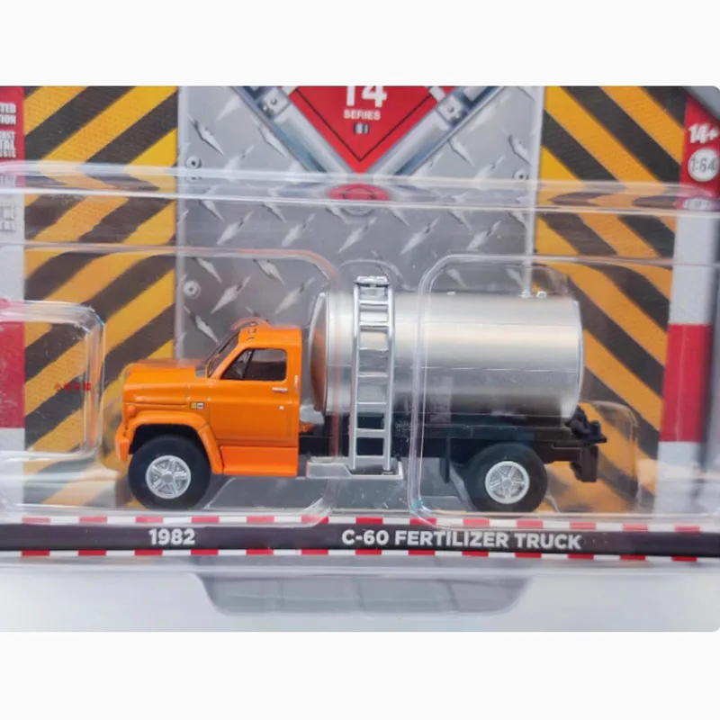 Greenlight Diecast 1:64 Scale 1982 C-60 C60 Fertilizer Truck Alloy Simulation Car Model Collection Display Toy Gift