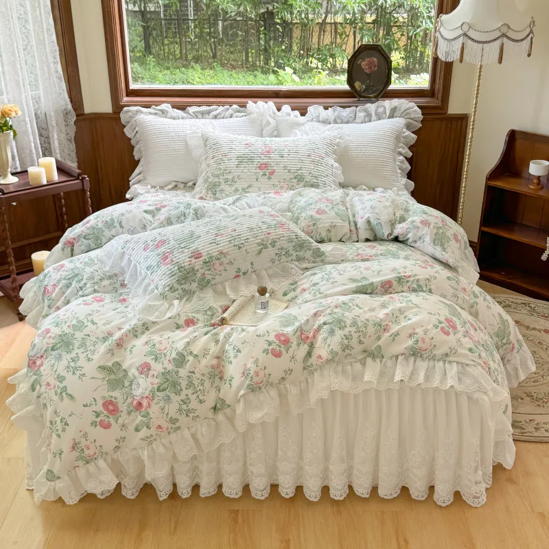 

AI WINSURE French Vintage Cotton Bed Linen Set 240x220, 4 Pieces, Queen King, Lace Ruffle Bed Cover, Flower Bedding Set, Soft