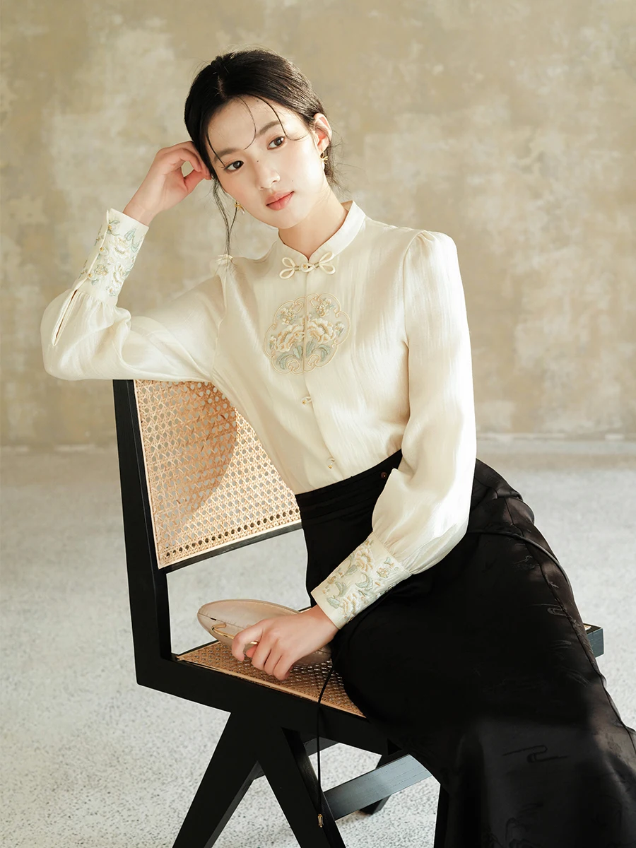 

New Chinese Sle Women's Acetate irt Embroidered Flutton up Vintage Texture Spring 2025 Polyester Fiber Hanfu Set