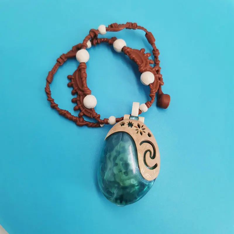 2025 nowy Disney 1:1 replika naszyjnik Moana animacja peryferyjny kształt oceanu naszyjniki z wyglądającymi prezentami urodzinowymi dla dzieci