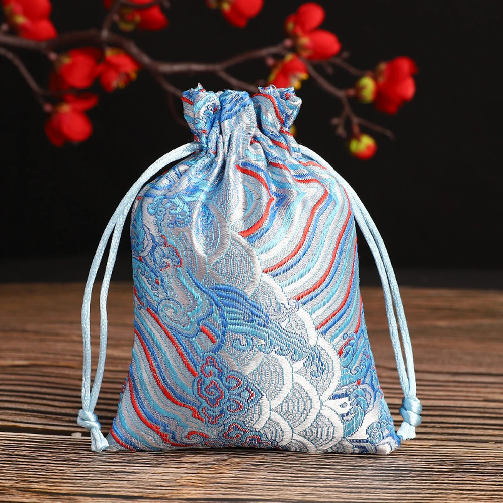 

Favour Tie Wedding Party Embroidered Gift Storage Bag Jewelry Packaging Bag Satin Pouch