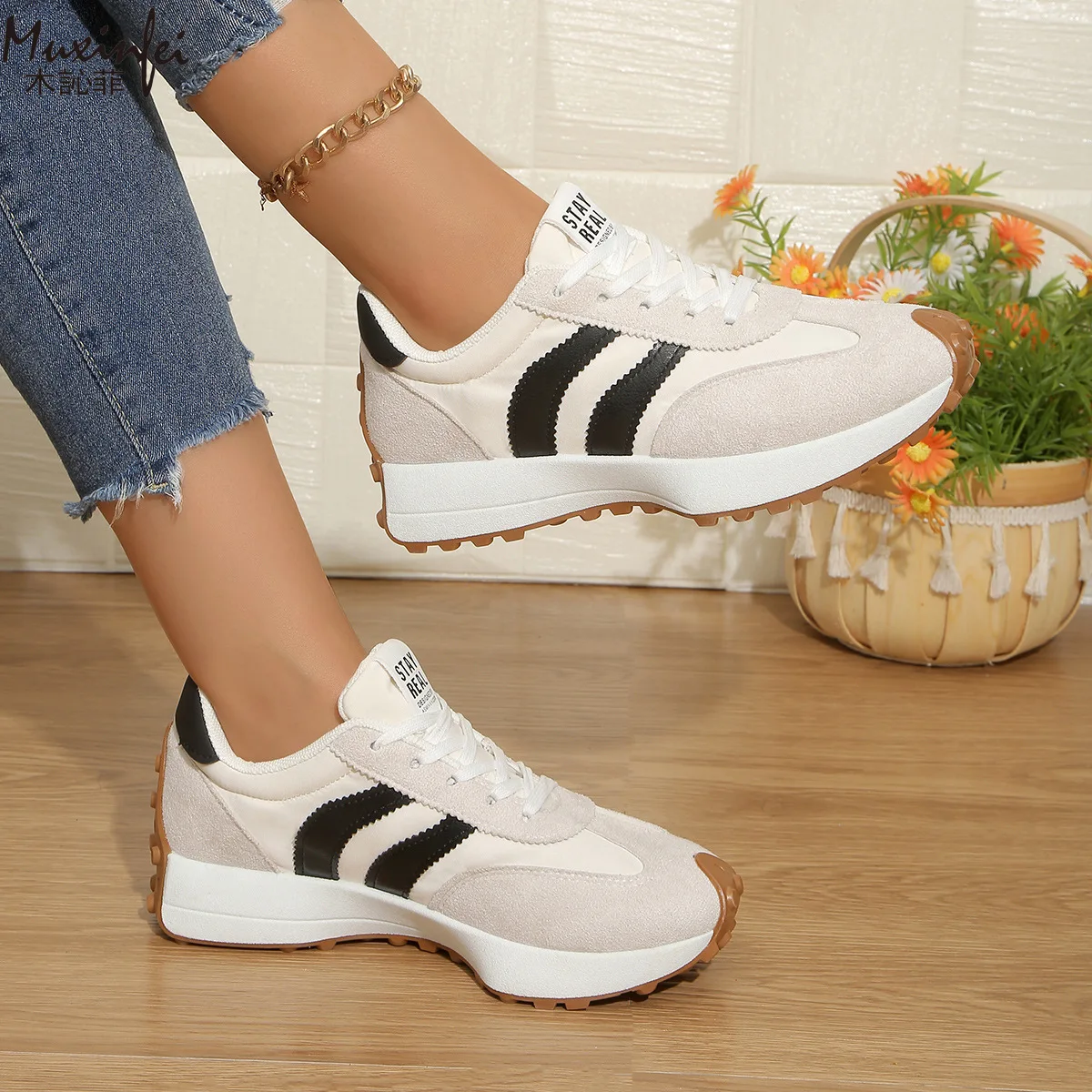 Women's Spring New Thick Soled Dad Shoes Versatile Retro Training Shoes Height Raising Lace Sports Casual Shoes