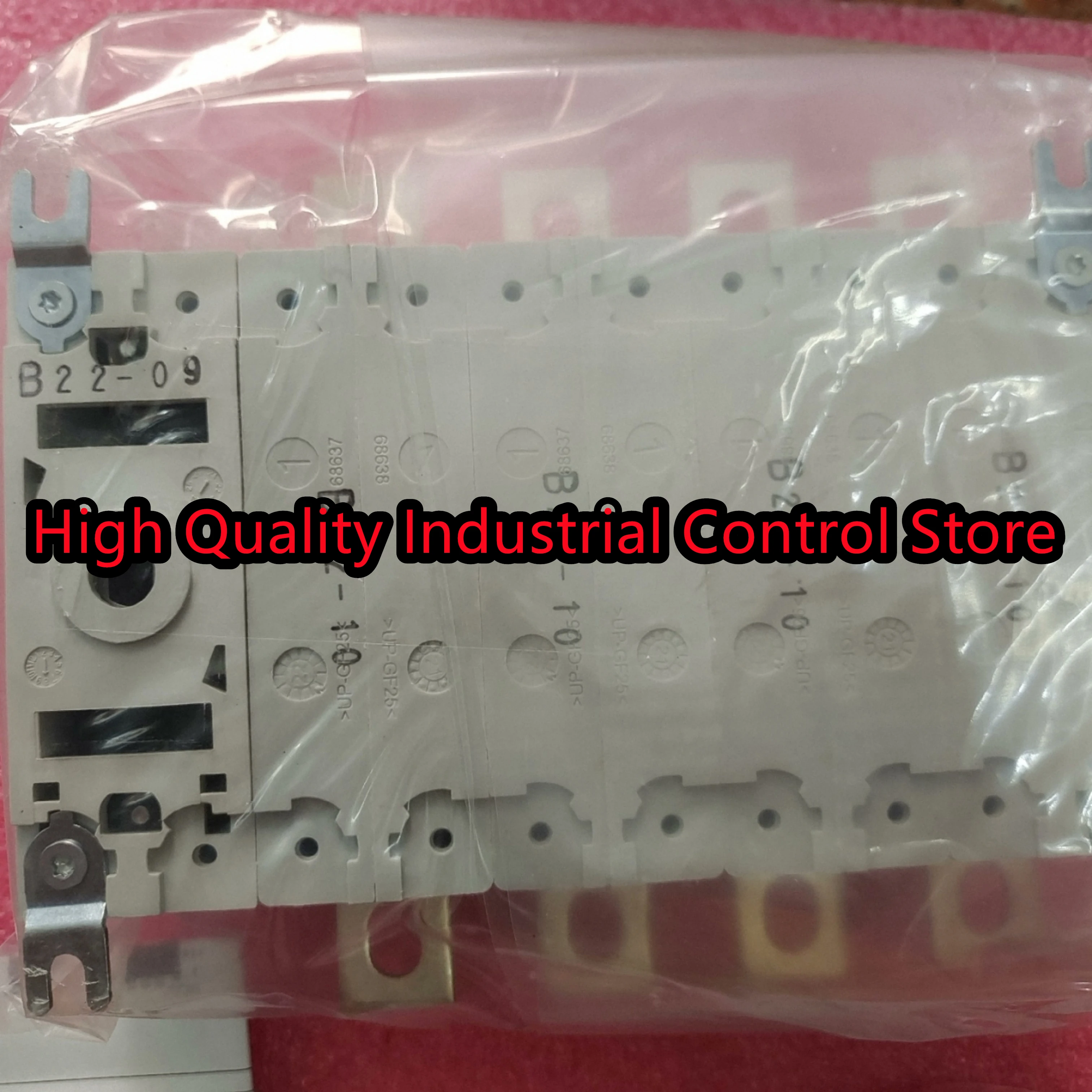 

Новый изолирующий переключатель OT160EV04P 1SCA120521R1001 в коробке