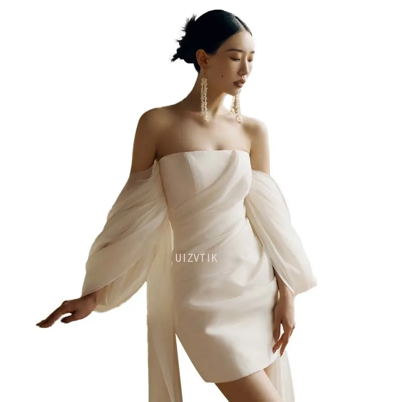 Weiße, helle Hochzeit, kurze Kleider für die Braut, sexy, trägerloses, rückenfreies Brautkleid, leichtes, luxuriöses, modisches, individuelles Partykleid