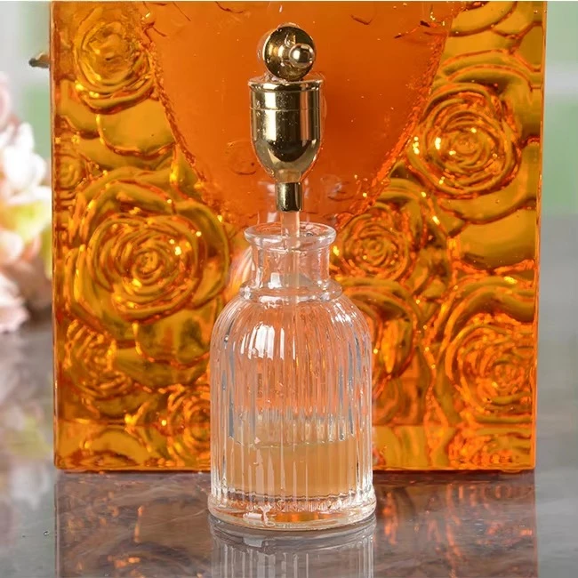 Crystal Glass Wedding Party Events Decoration Mukhallat 1L Perfume Fountain Dispenser Bottle