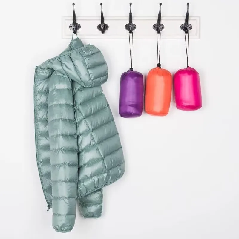 Women Autumn Jacket Fashion Short Ultra Lightweight Packable Puffer Coats Hooded Female Down Warm Korean Slim Fit Parkas