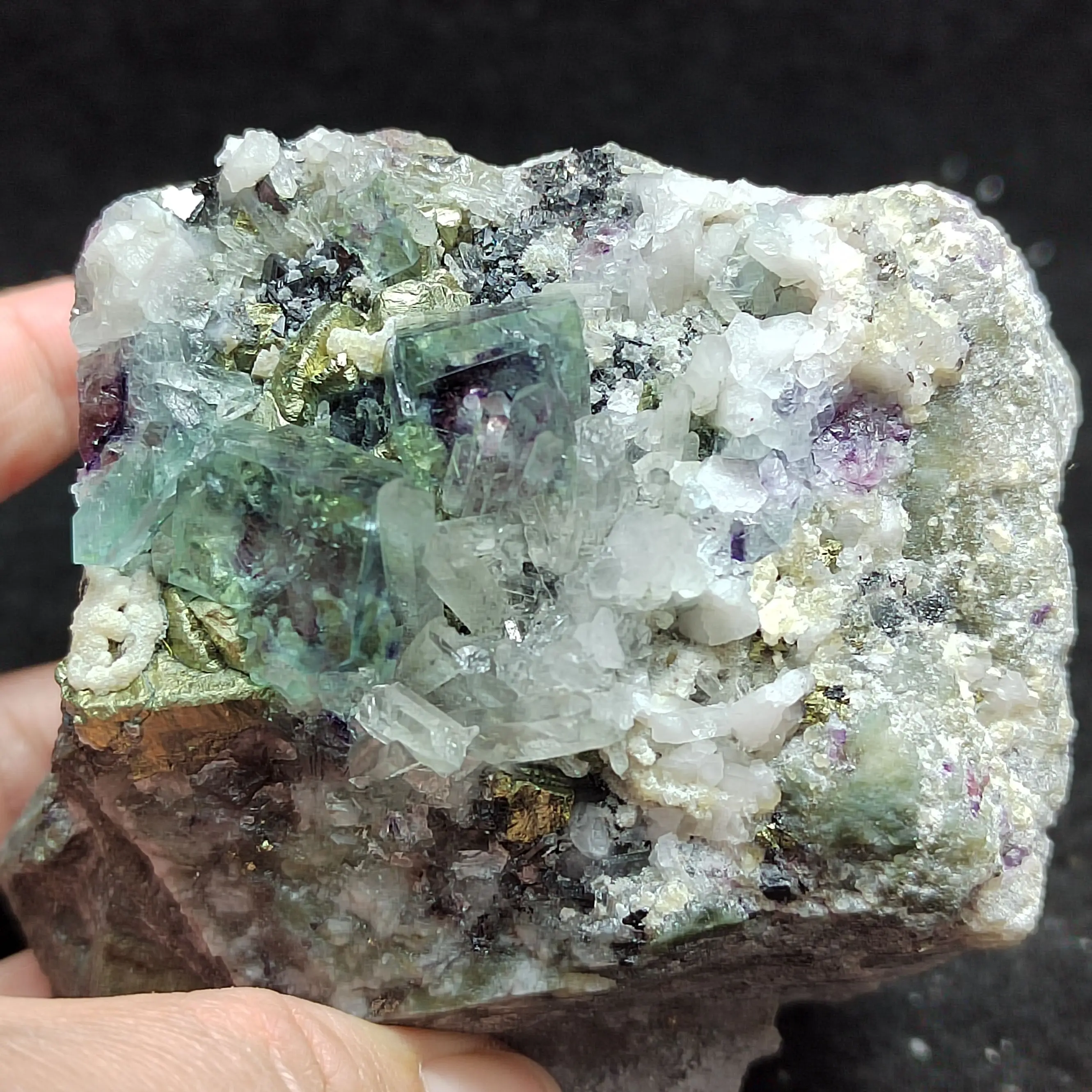 

519.7g100% natural green purple heart fluorite and crystal, brass, wolframite mineral raw stone, home decoration crystal and gem