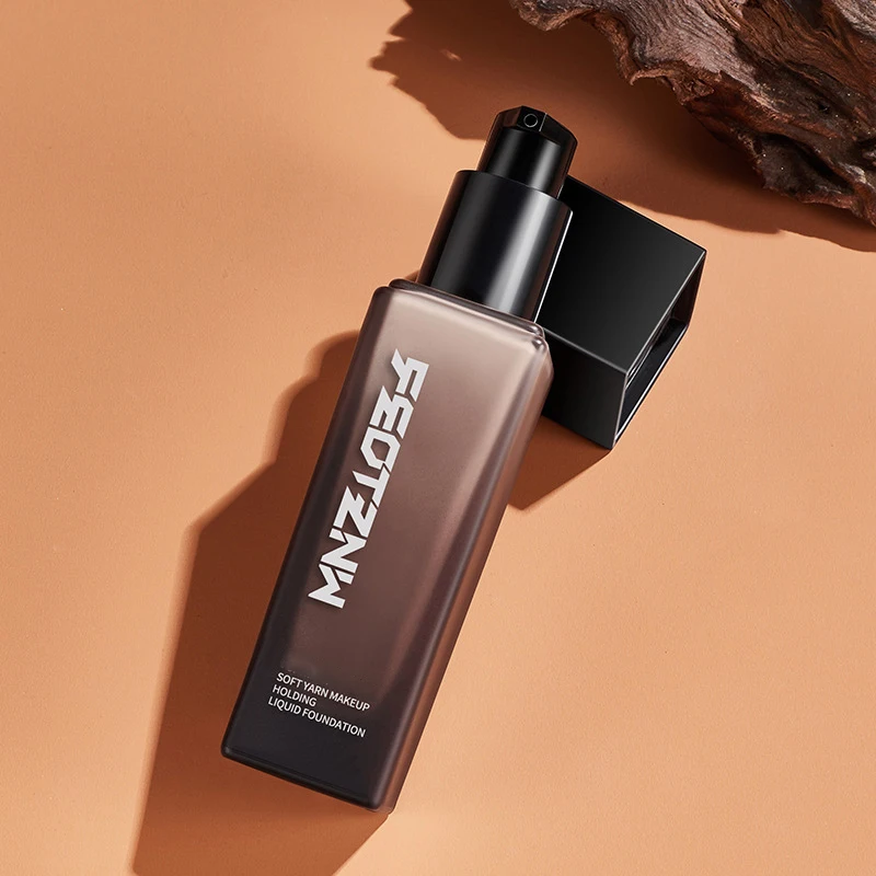 A fundação Feotznw dura por muito tempo, o corretivo de gaze macia não sai e é resistente à água e de longa duração