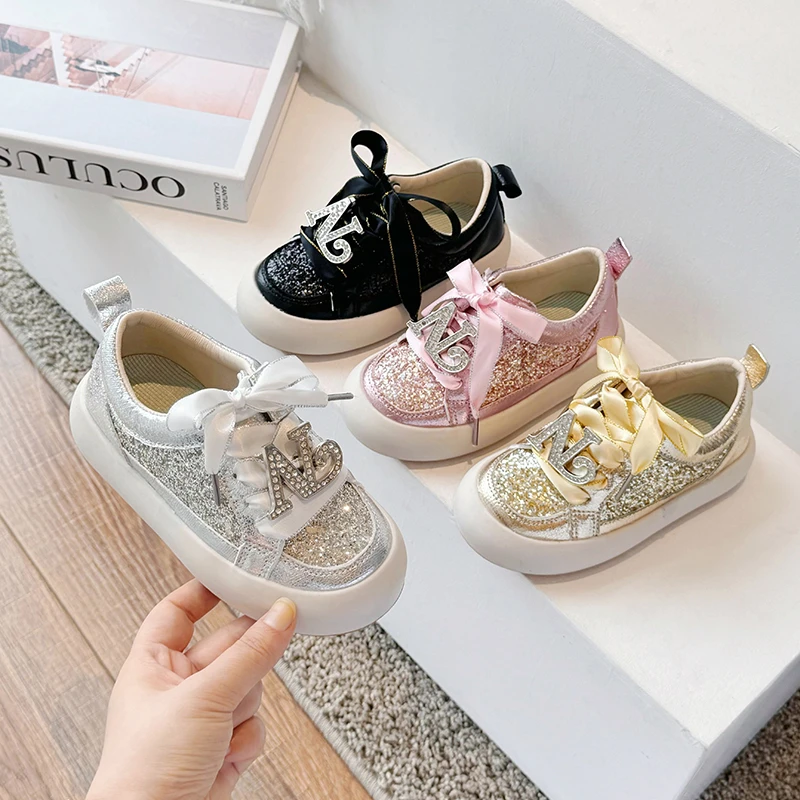 Children Sports Shoes Little Girls Rhinestone Sequin Casual Shoes Soft Sole Fashion Kids Shiny Running Shoes Anti-Slippery