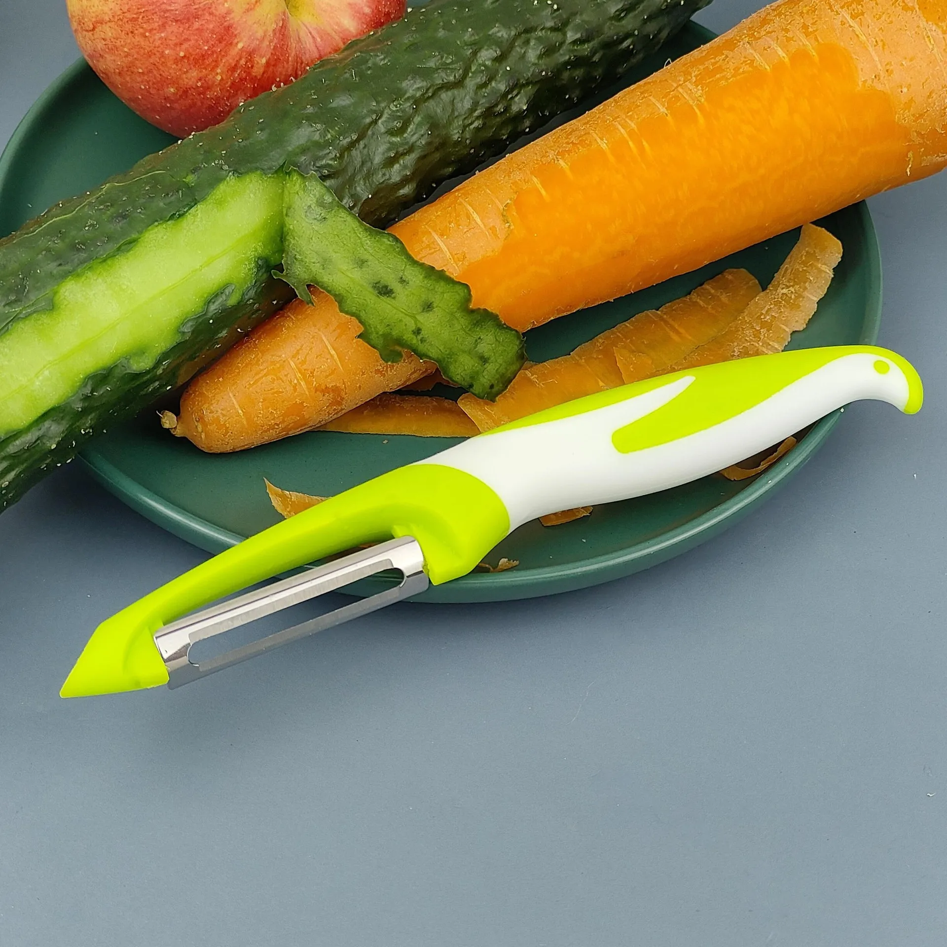 Vegetable Peeler Stainless Steel Carrot Potato Fruit Peeling Shred Grater Manual Quick Peeler Kitchen Vegetables and Fruits Tool