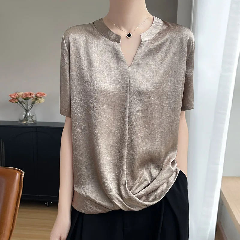2025 Summer Silk T-shirt Small V-neck Thin Short Sleeved Korean Version Fashionable Cool Women's Top Elegant Plus Size Clothing