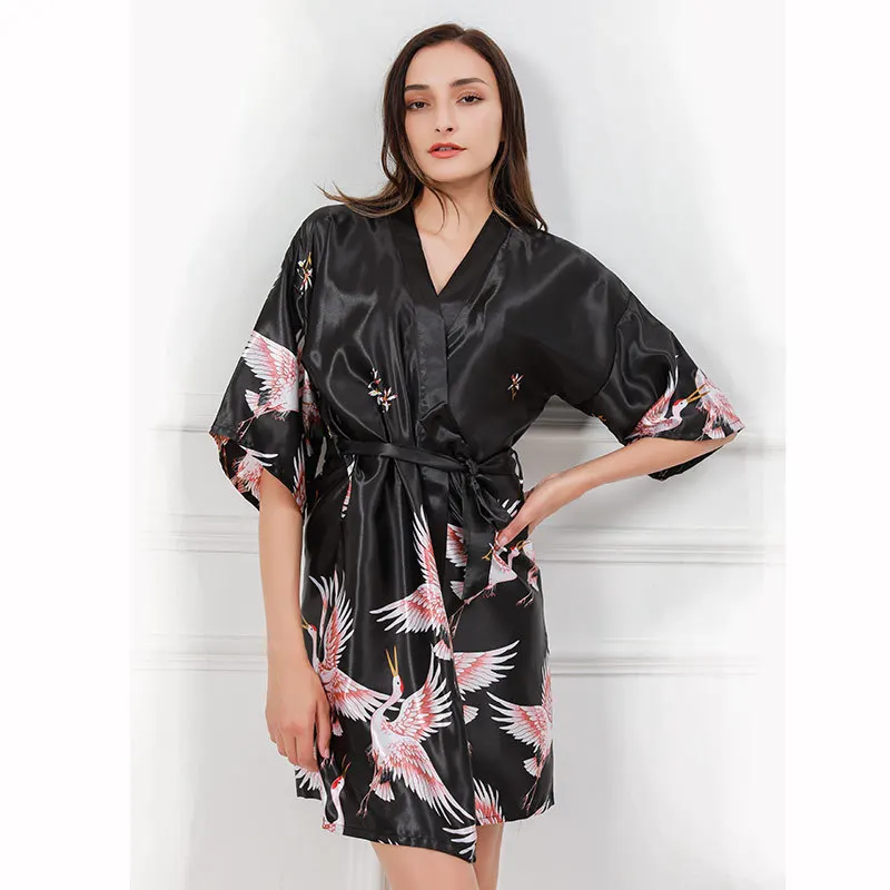 Stampa gru abito lungo in raso con scollo a v Kimono accappatoio abito Lingerie Sexy Sleepdress mezza manica Home Dressing Loungewear sciolto