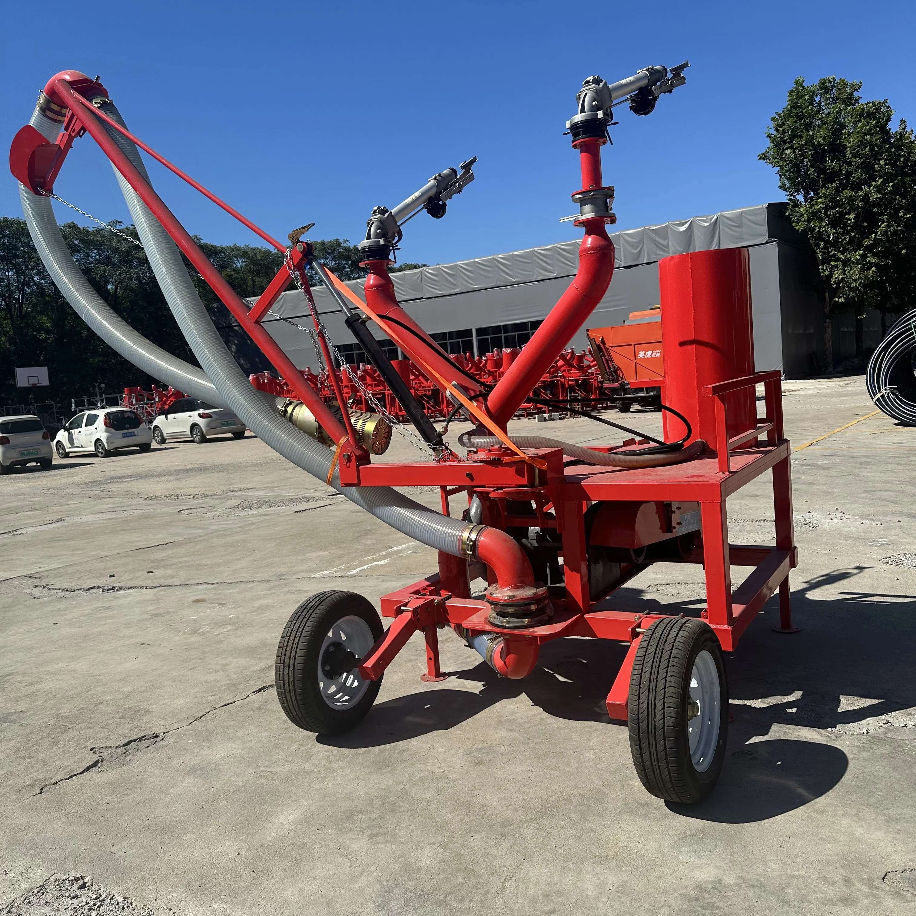 Tractor-Mounted Sprinkler Large Digital High-Efficiency Farmland Irrigation Machine 100-meter center pivot sprinkler;