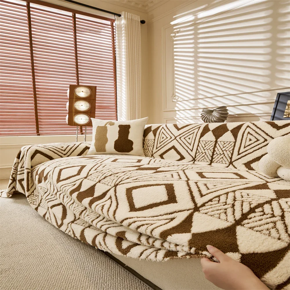 Retro French Style Light Luxury Universal Sofa Cover Non-Slip All-Season High-Quality Fabric Slipcover for Home Decor Anti-Cat