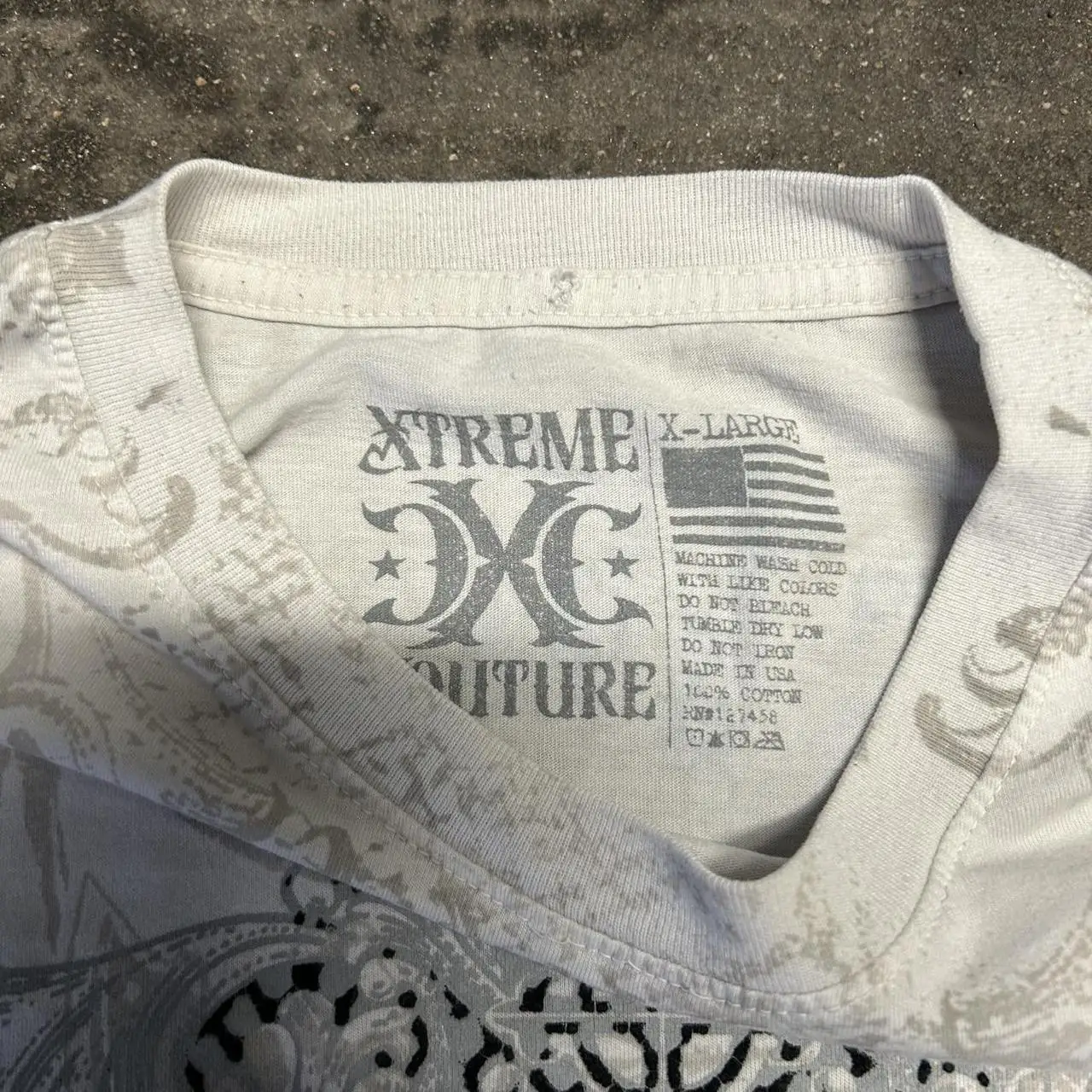 تي شيرت Xtreme Couture Affliction للرجال برسومات MMA المجنونة باللون الأبيض والأسود لراكبي الدراجات النارية