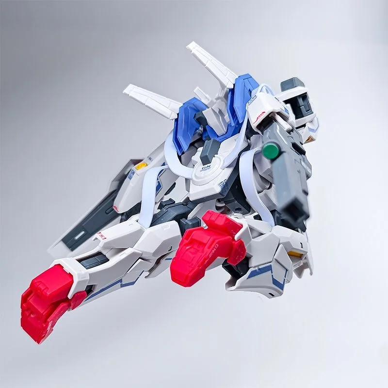 HGUC1 Bogini Sądu PB Limited Model do Składania Domowego 1/144 z Wodnymi Naklejkami, Zaku Uszkodzony w Bitwie