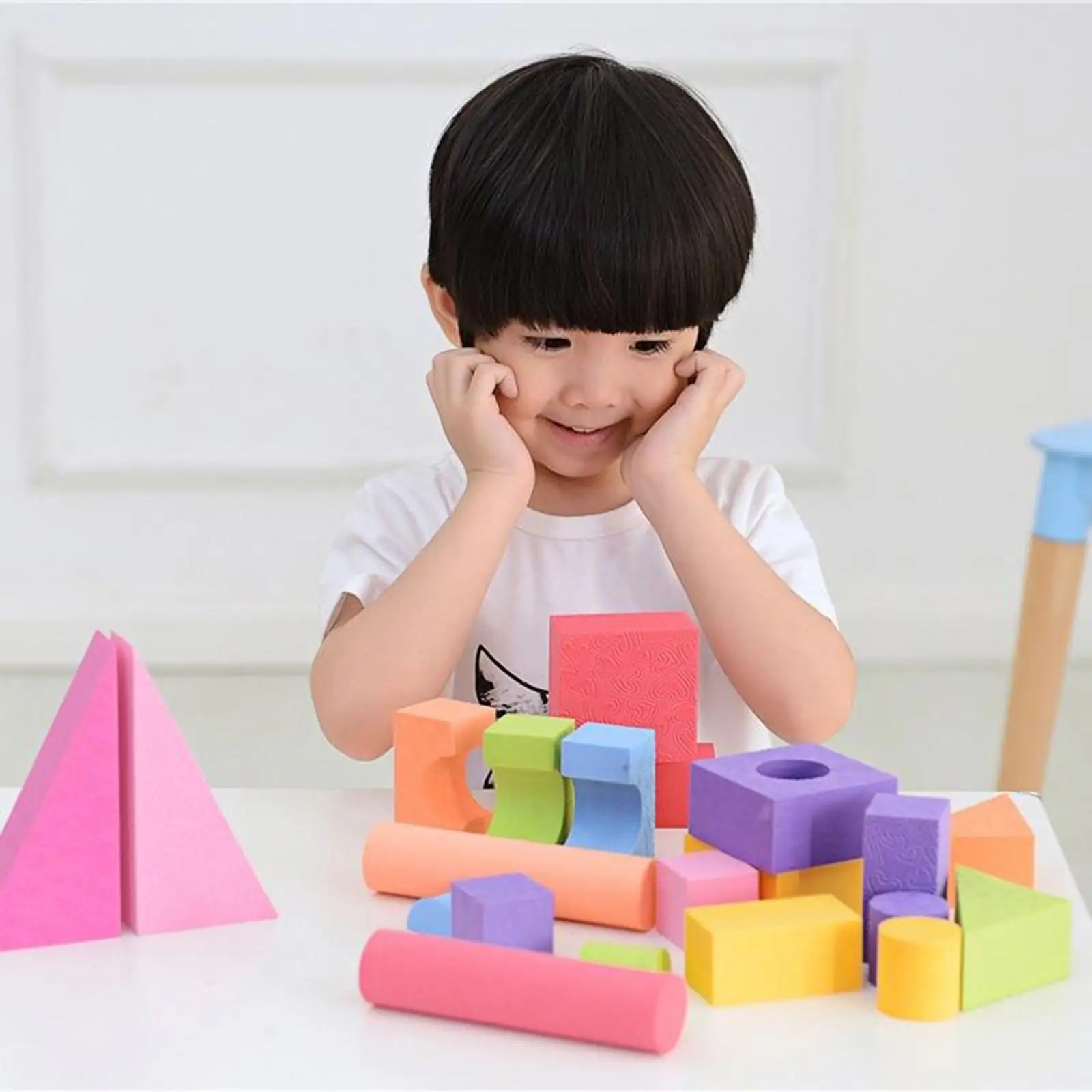 25 Pieces Lightweight Foam Building Blocks Multi-colored Educational Stacking Blocks Construction Toys