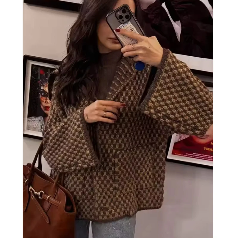 سترة مشغولة من الصوف جاكيتات المرأة خريف 2025 موضة جديدة فضفاضة أنيقة الدافئة المرأة سترة شيك الشارع السفر الشباب سترة