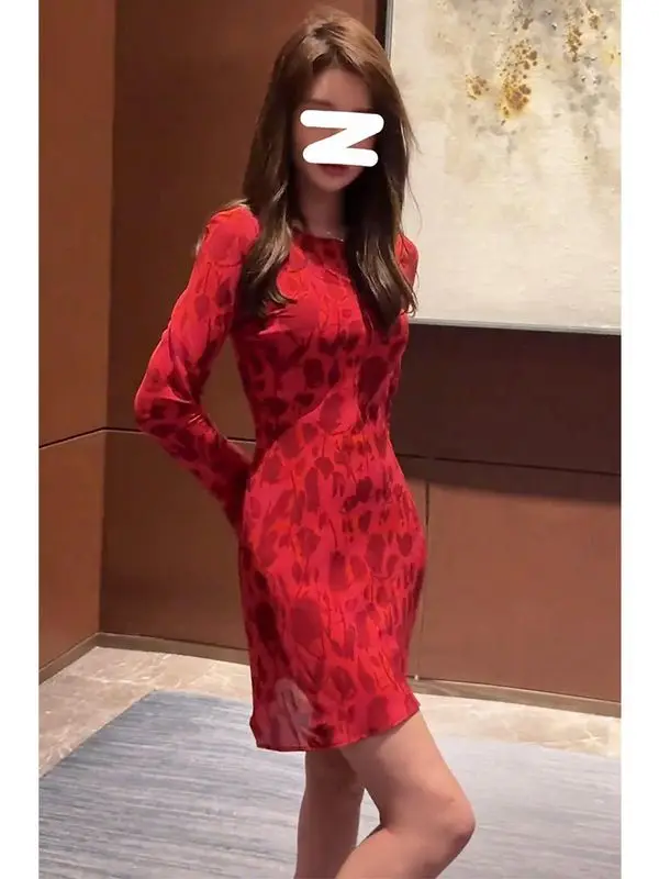 Korejepo Super Good Looking Dresses Beautiful Unique Temperament Socialite High End French Style Waist Red Dress Children Autumn