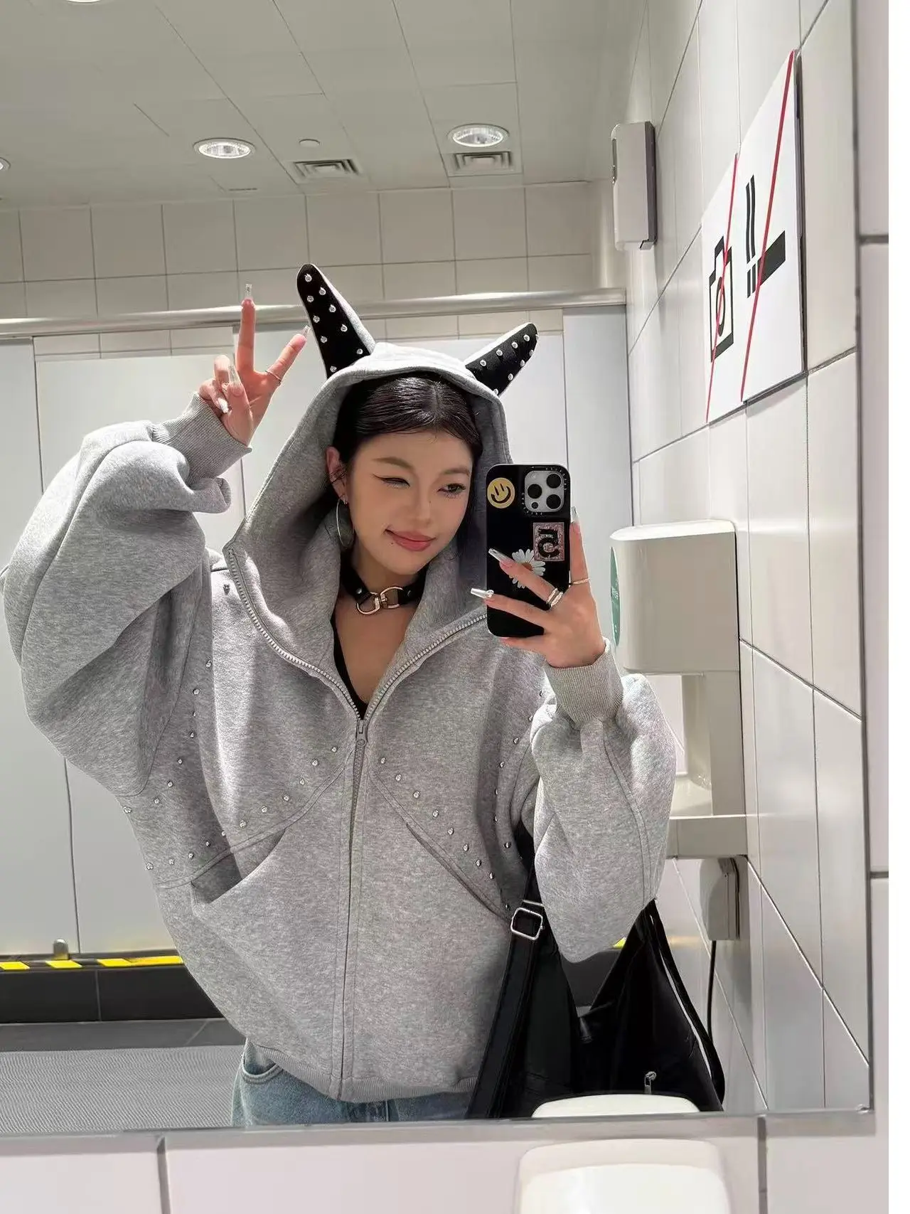 

Sweet Cool American Rivet Doberman Ears ort Cotton Jaet Women's Autumn Winter Lazy Sle Button Cardigan Sweatirt