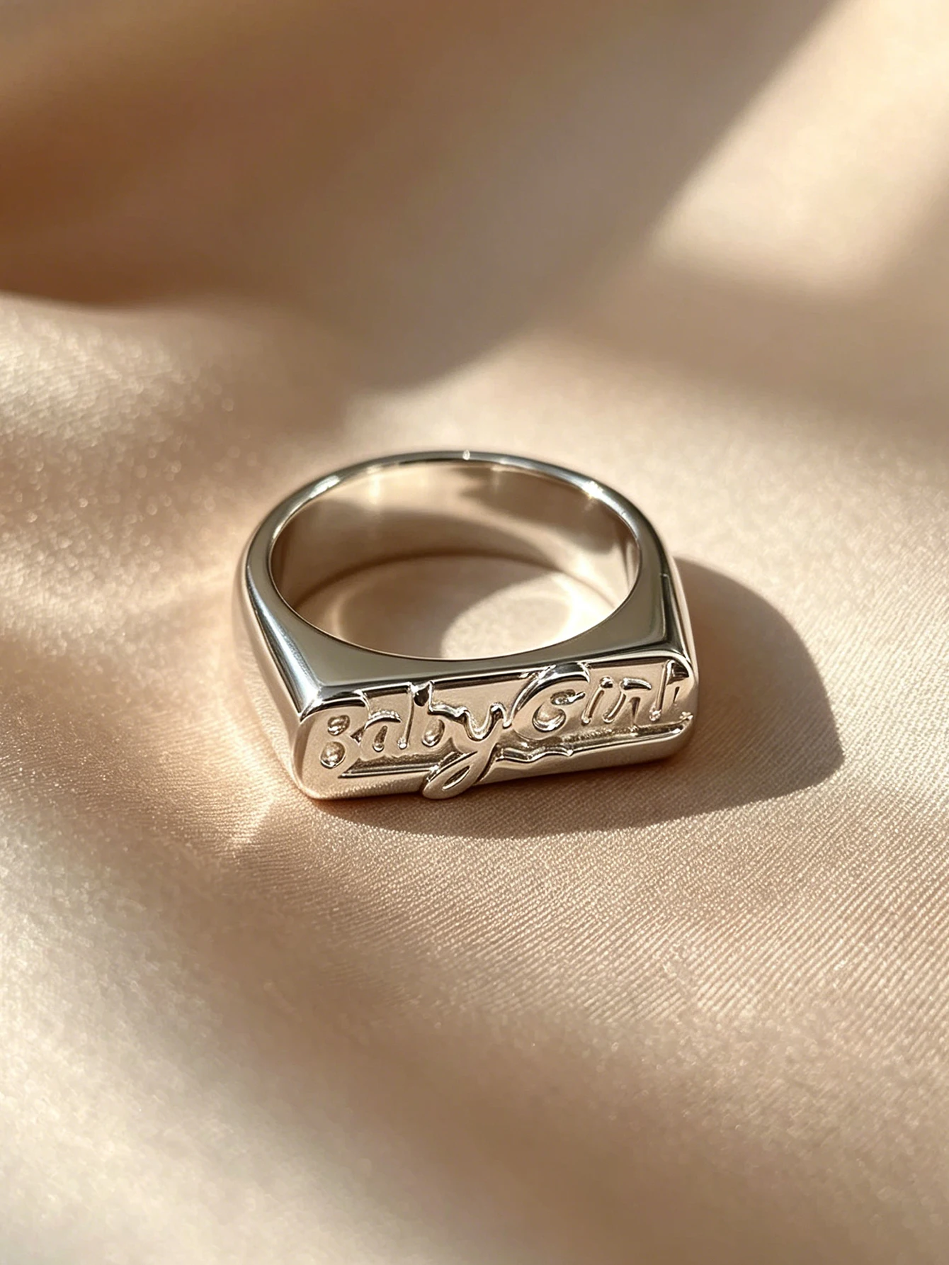 แหวนชื่อ 2 ชื่อแบบกำหนดเอง, สแ - Wedding Zone บทวิจารณ์และราคา