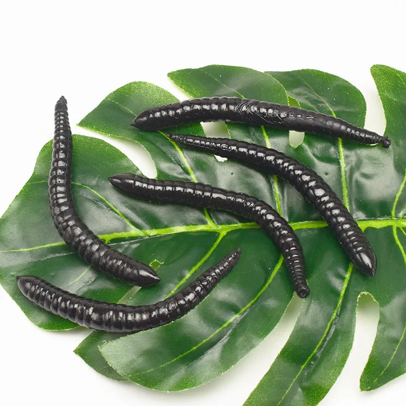 Red Worm Lure Lifelike Silica Gel Fishy Artificial Red Worm Earthworm Bait Submerge Simulation Lure Pesca Prank Earthworm Toy