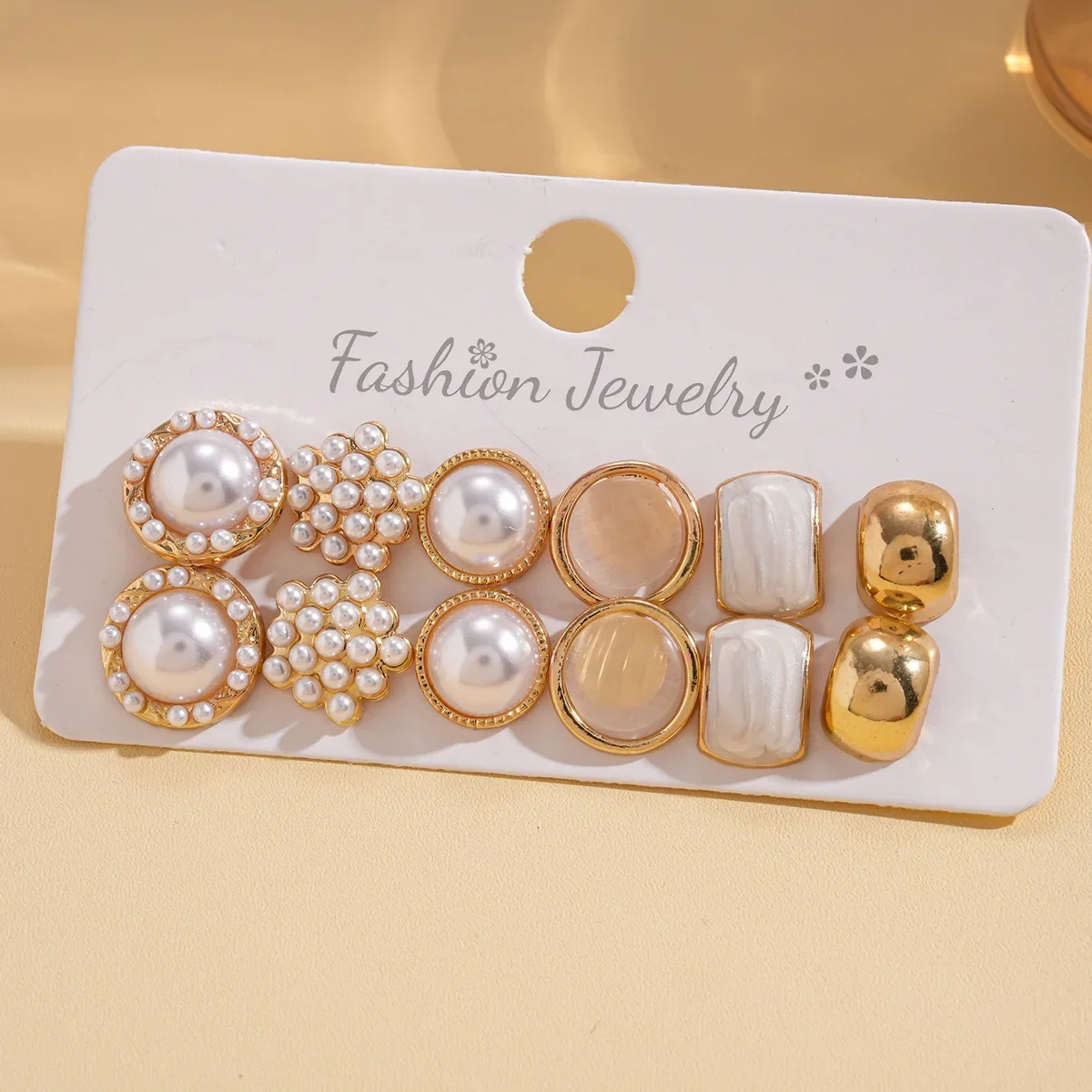 Women's 16 Pieces Imitation Pearl Stud Earrings Set, Elegant Gift