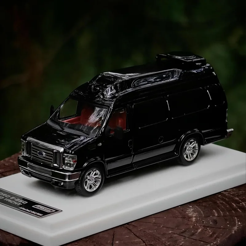 جديد Mk Apa-Xpo Limited 1:64 Ford E350 Wagner Travel Rv محاكاة سبيكة مصغرة يموت الصب نموذج سيارة مجموعة مخصصة اللعب هدية