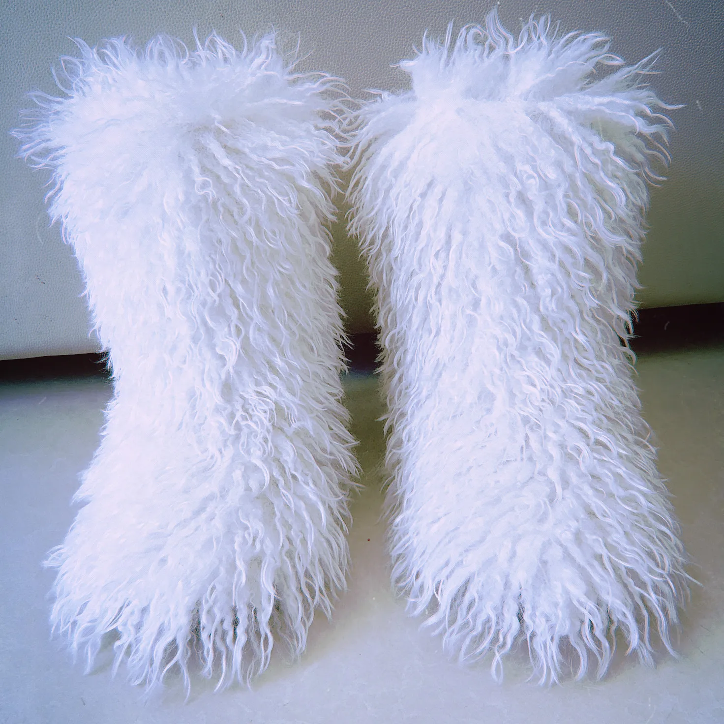 2026 Fashion Winter Lamb Skin Boots Long Hair Faux Mongolian Sheep Fur Boots Cover
