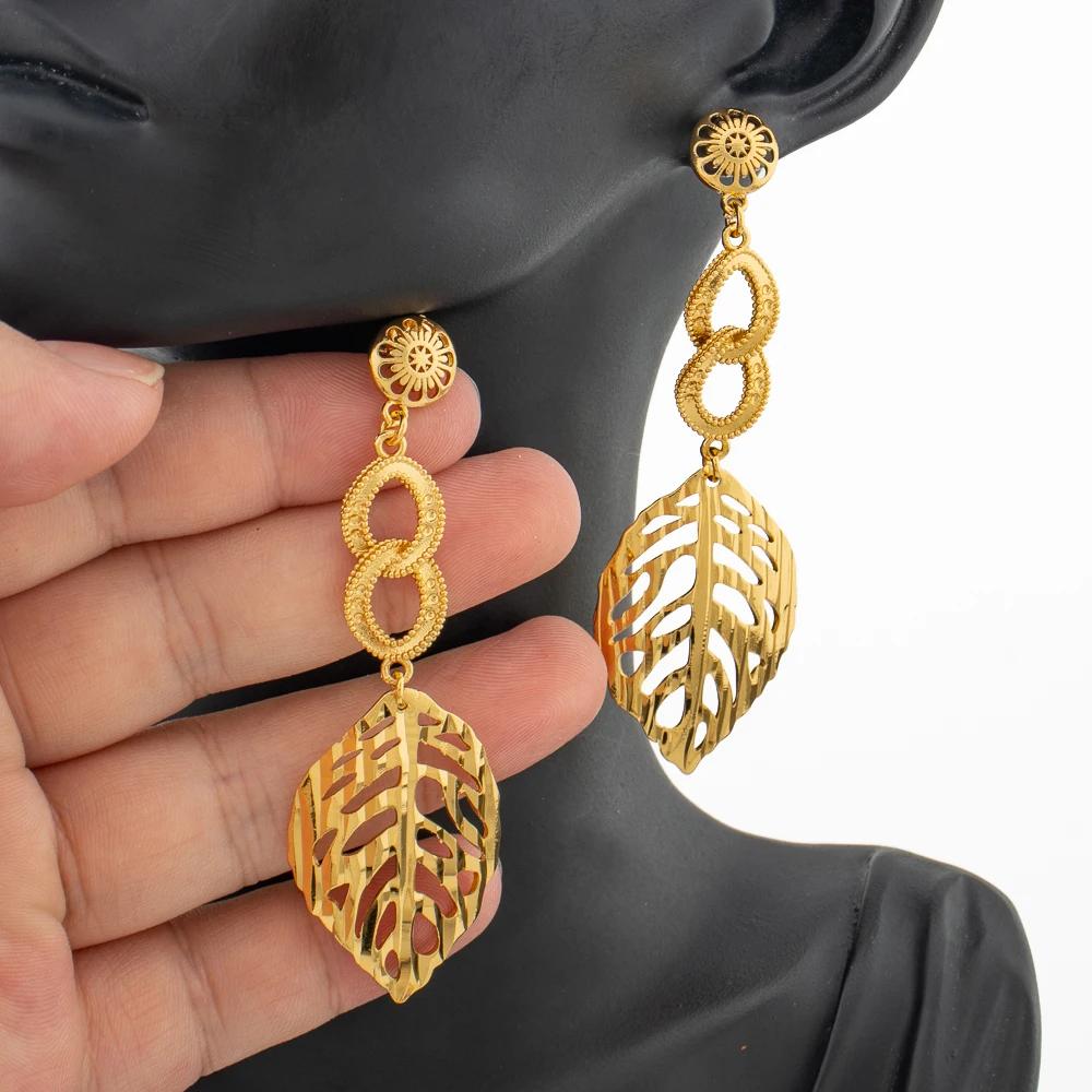 

Romantic Leaf Shape Drop Earrings for Women 2024 Trend Hanging Piercing Tassels Earrings Daily Wear Wedding Jewelry Party Gifts