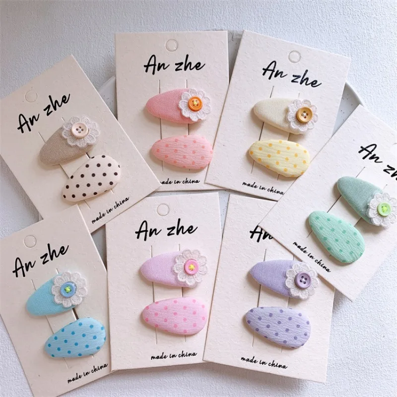 

Мини-заколки для волос в форме капли с тканевым покрытием, с цветочным узором в горошек и пуговицами, для девочек-малышек, для боковых прядей, с нескользящим креплением, не повреждают волосы