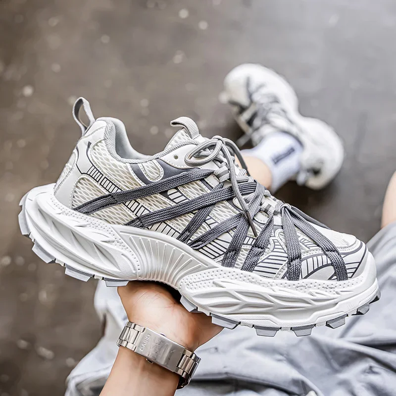 

2025 Новая тенденция, модная спортивная универсальная дышащая удобная легкая модная обувь в стиле ретро на толстой подошве, мужская обувь