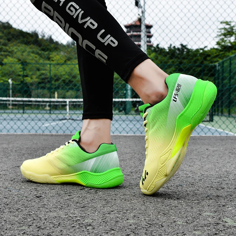 Men Badminton Shoes Resistant Training Baseball Shoes Professional Couples Outdoor High-Quality Women Match Table Tennis Shoes