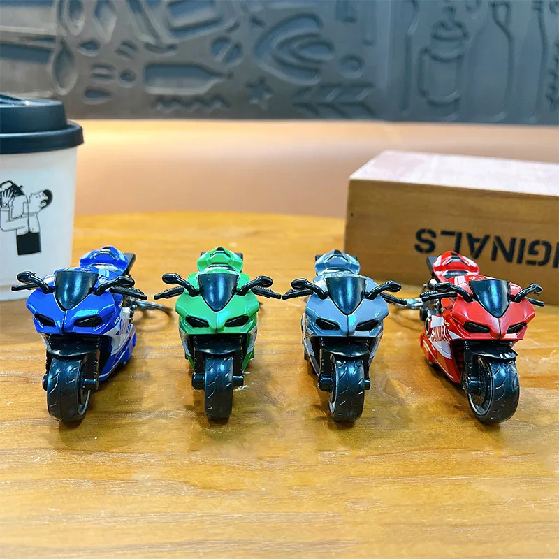 Lega creativa tirare indietro auto moto portachiavi ciondolo divertente antistress giocattolo per studenti ciondolo borsa per moto cool regalo per bambini