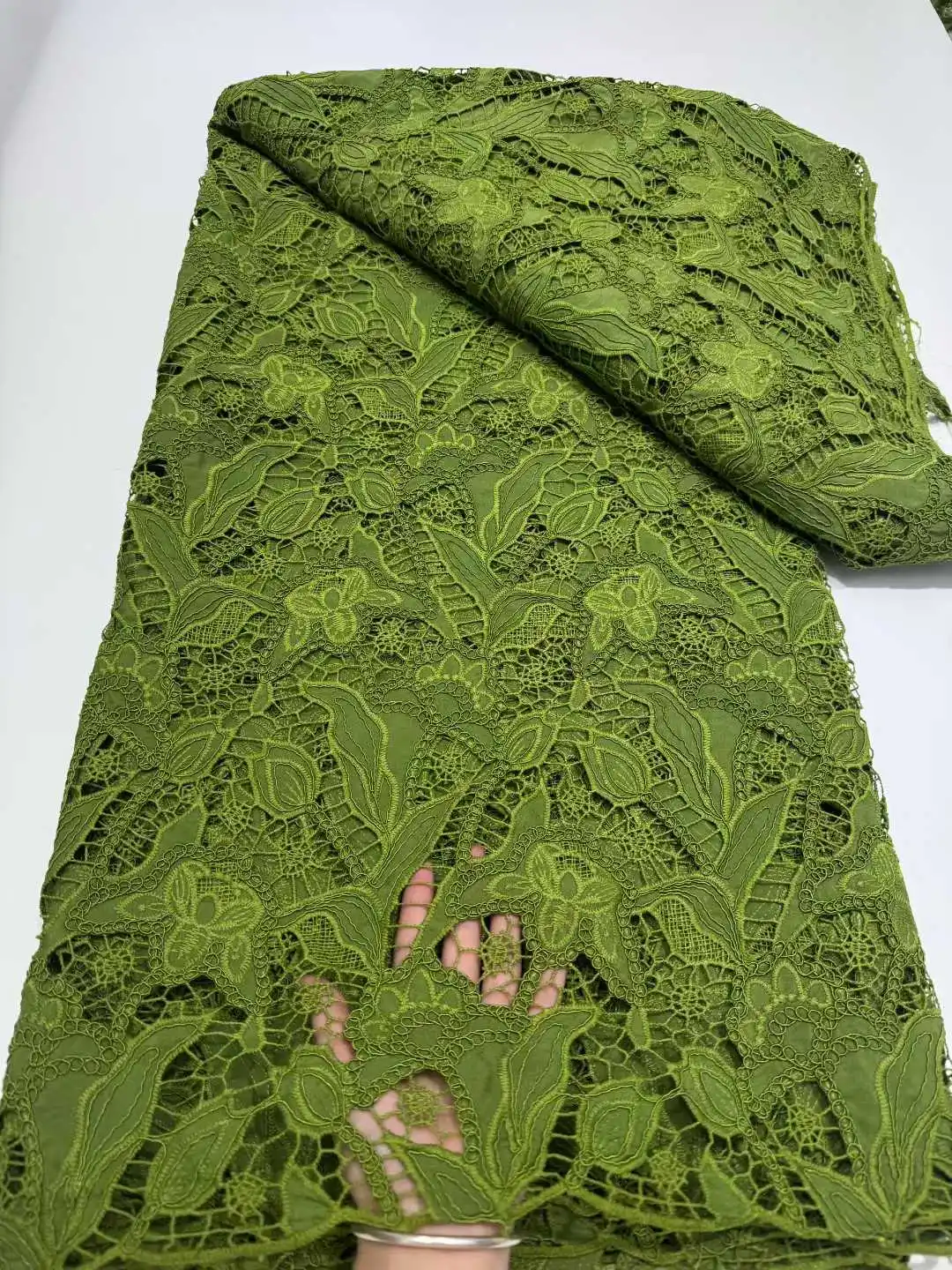 

Guipure Cord Lace African Lace Fabric New 2025 High Quality Water Soluble Lace Fabric Embroidered For Women Party Dresses.