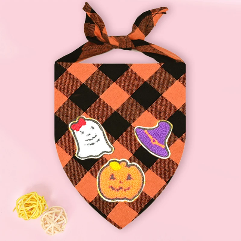 

Dog Triangular Bandage Halloween Checkered Bandana Party Pet Saliva Towel Cat Puppy Scarf Bib Dogs Pets Accessories