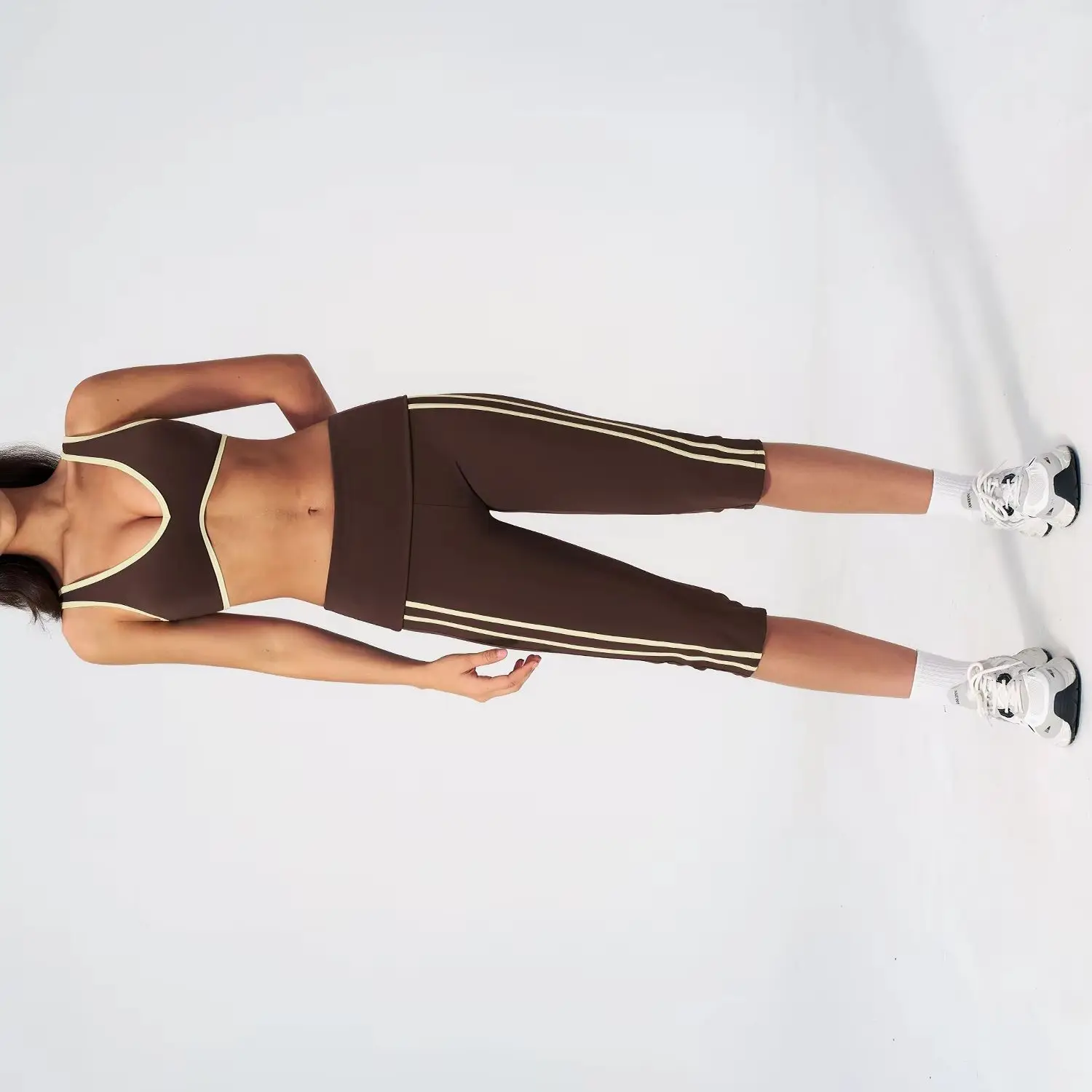ensemble-de-fitness-ensemble-de-yoga-tenues-de-sport-avec-short-crop-top-soutien-gorge-sexy-pantalon-pour-femmes-ensemble-2-pieces-tenue-de-course-et-d'entrainement-vetements-de-fitness